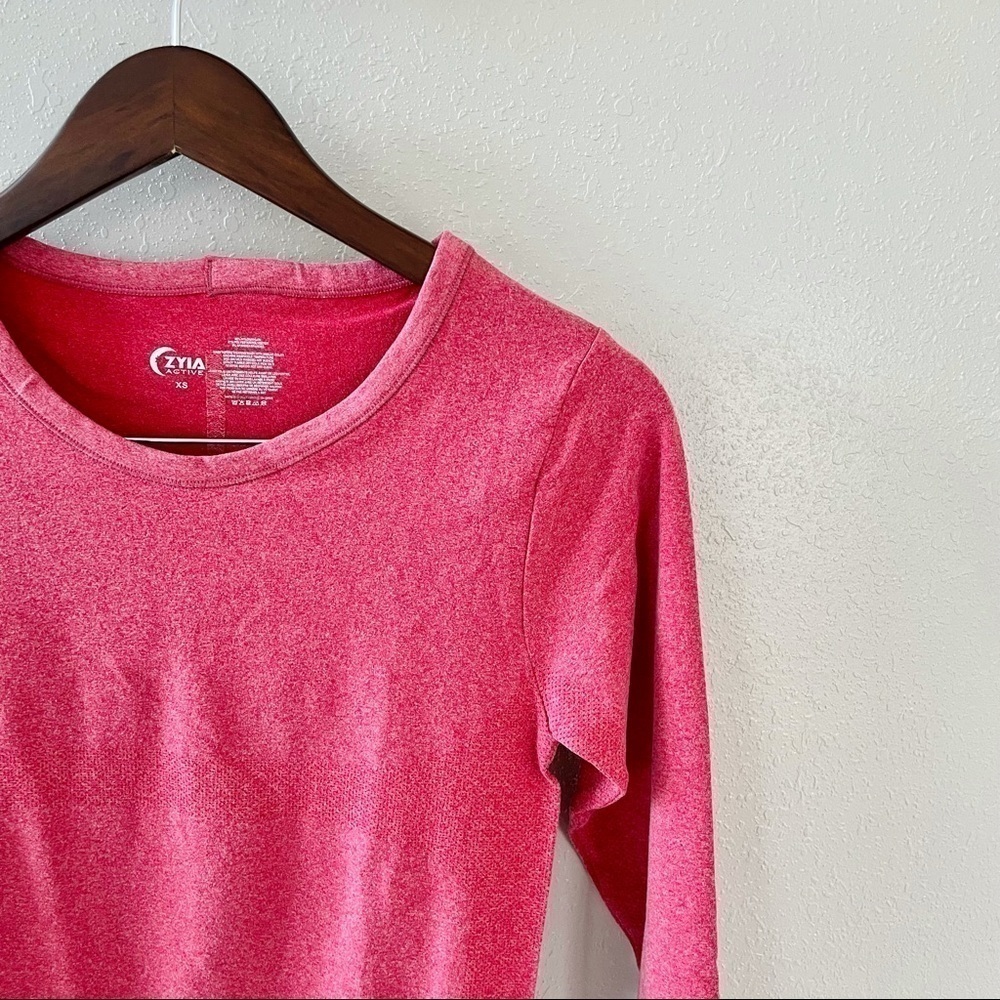 Zyia Active Red Heather Performance Longsleeve Tee - image 5
